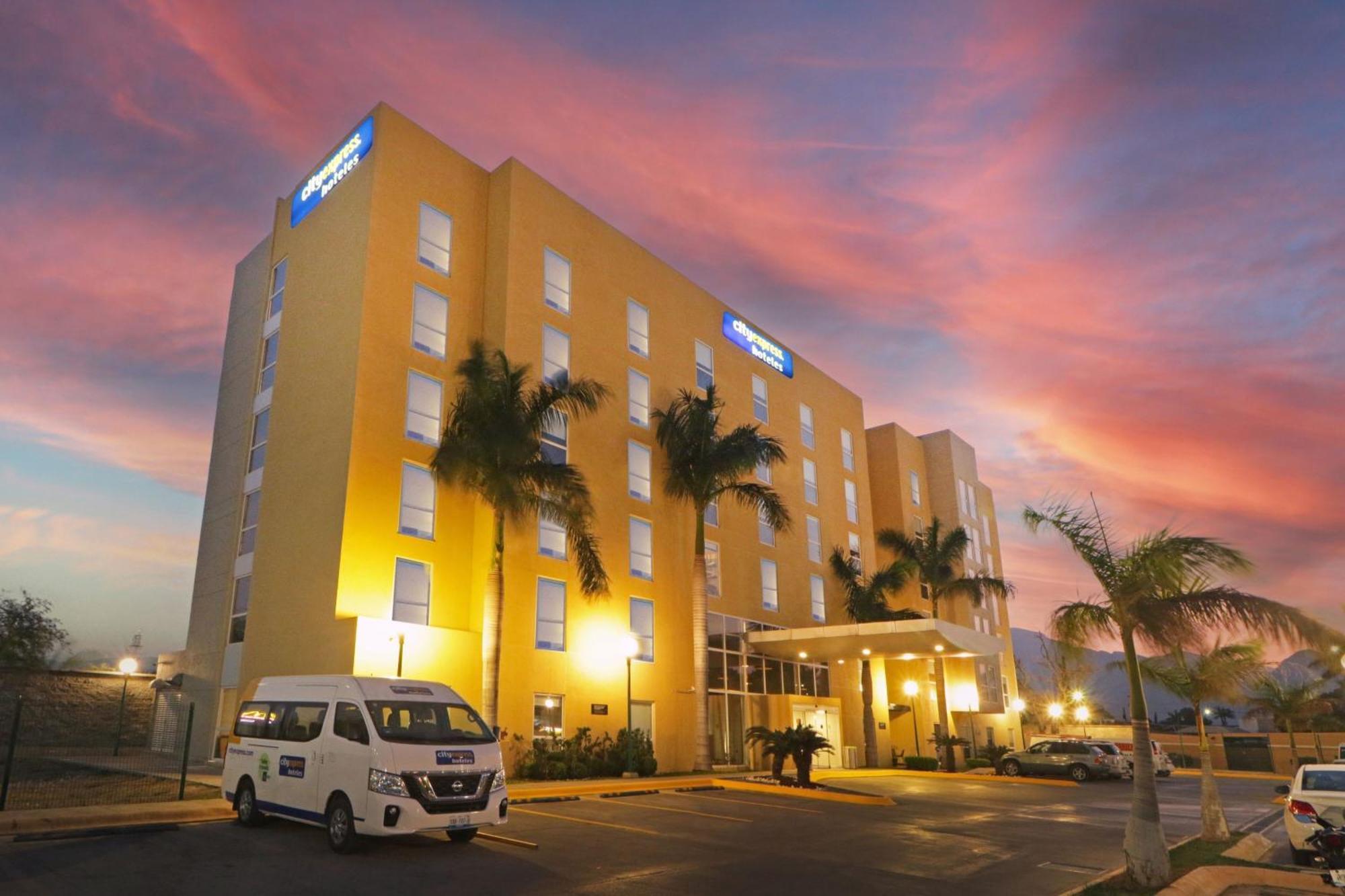 City Express By Marriott كيداد فيكتوريا المظهر الخارجي الصورة